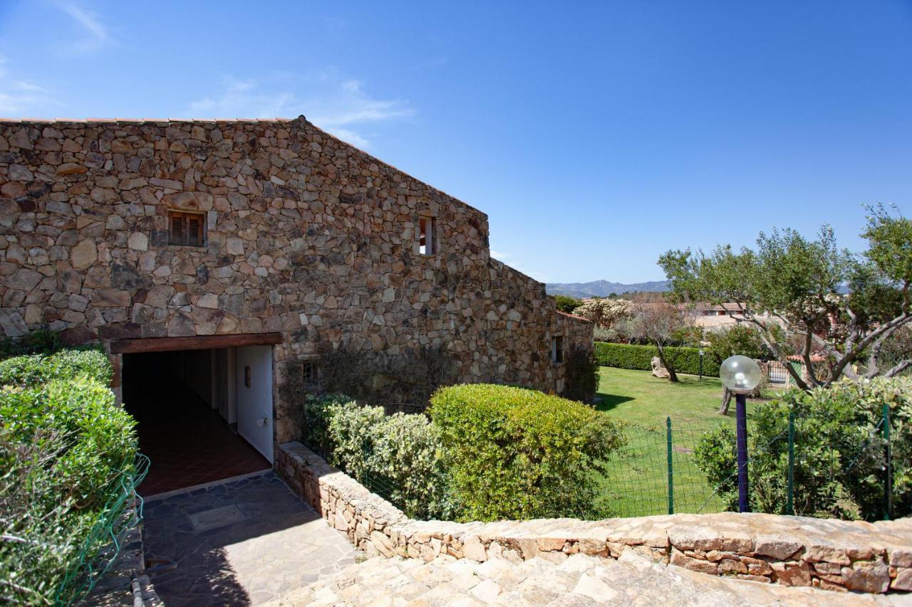 Porto Coda Cavallo Beach House A 300 Mt Dal Mare, Con Terrazza Panoramica San Teodoro  Buitenkant foto
